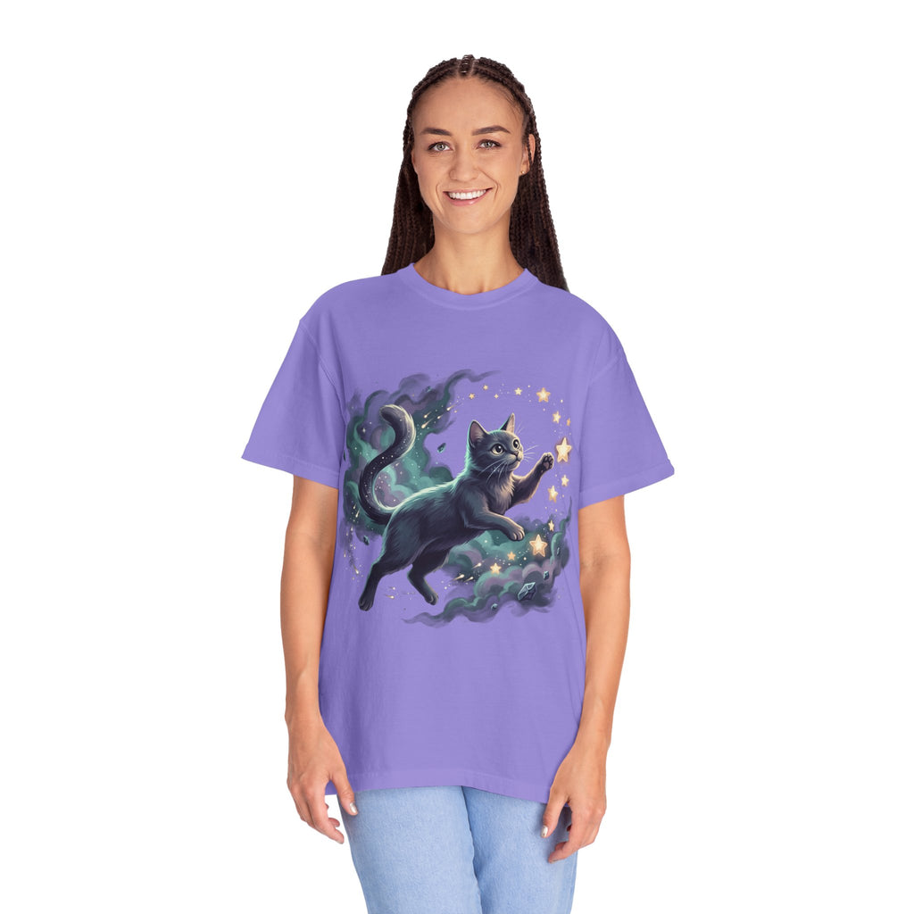 Unisex Garment-Dyed T-shirt/ Cat chasing stars