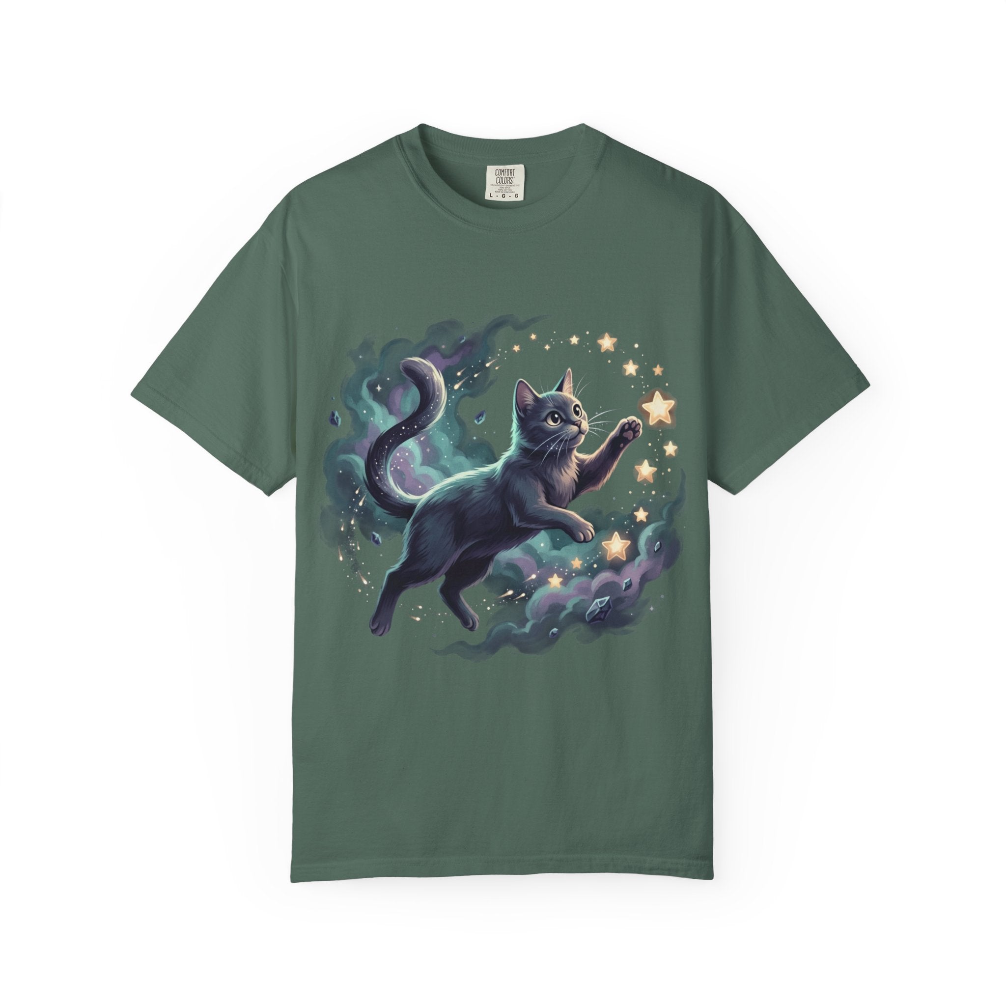 Unisex Garment-Dyed T-shirt/ Cat chasing stars